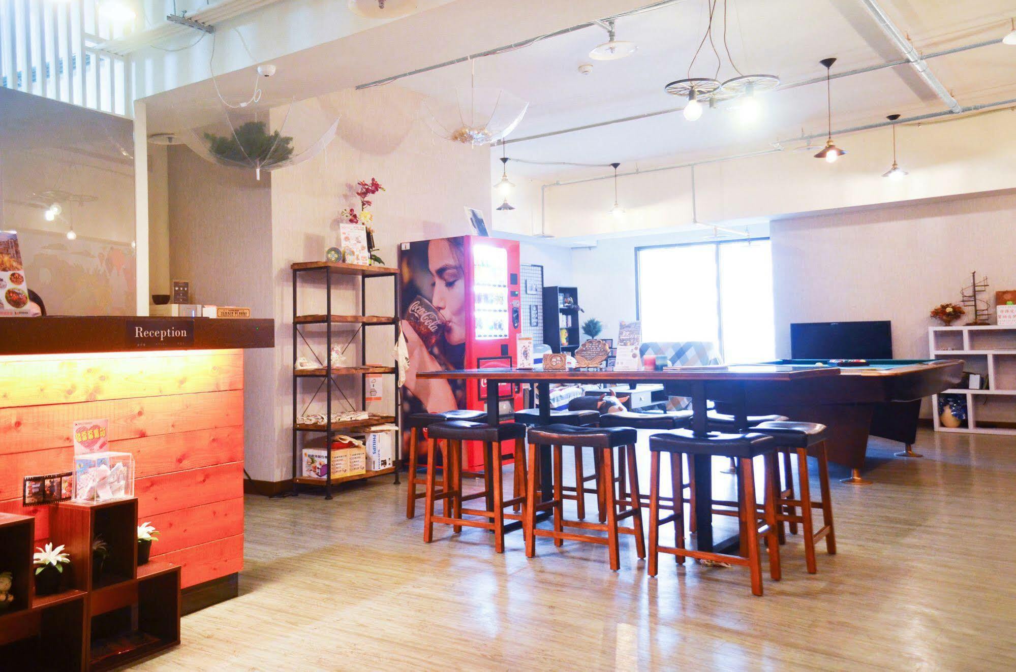 スター ボックス ホステル 台北市 エクステリア 写真