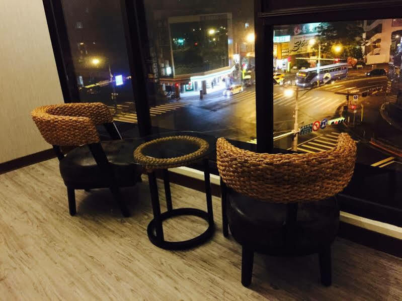 スター ボックス ホステル 台北市 エクステリア 写真